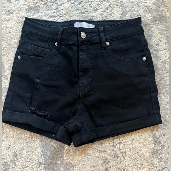 Wax Jean Denim Short Medium NWOT - Picture 1 of 5